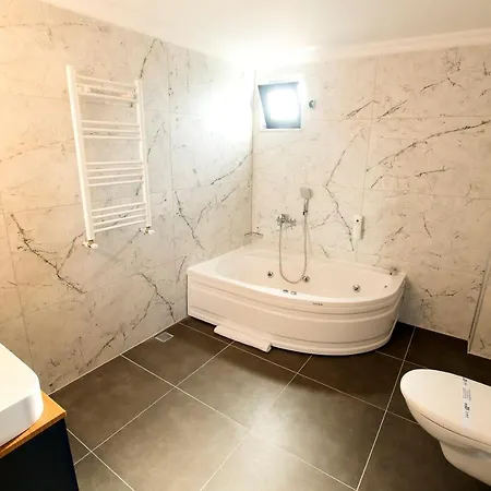 Hotel Big Point Plus 3*